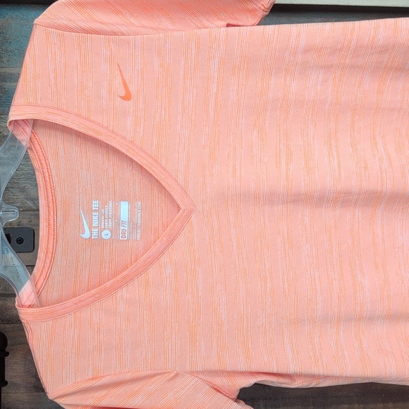 The Nike Tee Athletic Cut Dri-Fit Shirt in Orange - Women's Large - Picture 2 of 5